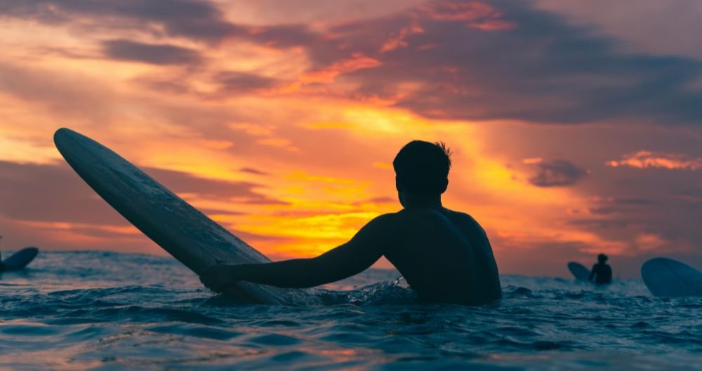 Functional Surf Jewelry Comes in Handy